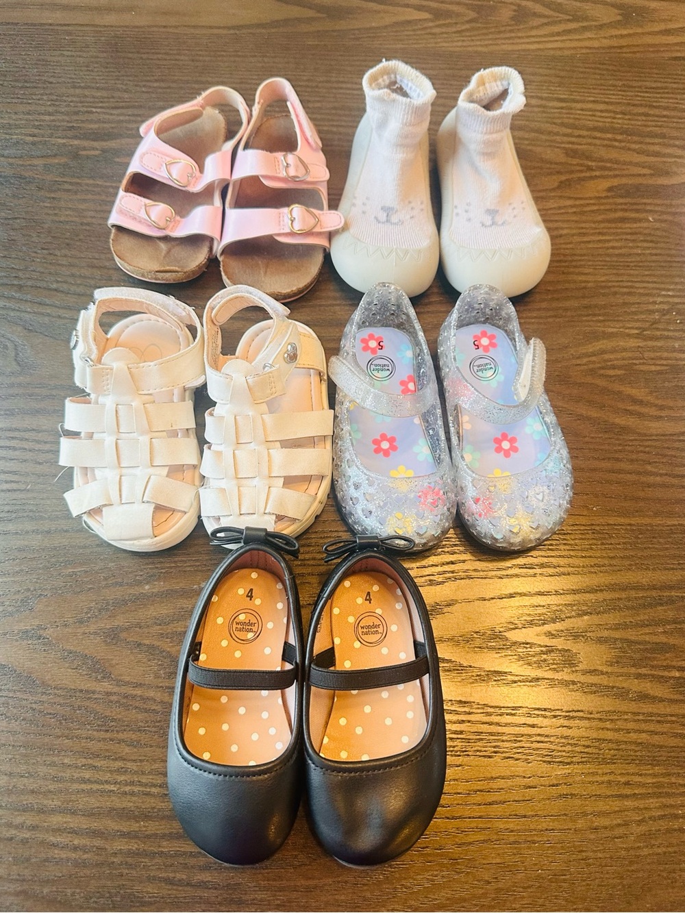 Toddler shoes, 4-5 size